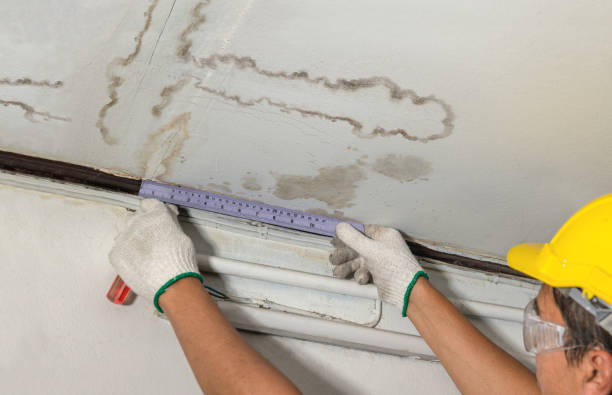 Reliable Flood Cleanup contractor in Strasburg, CO by Water Damage Irwin